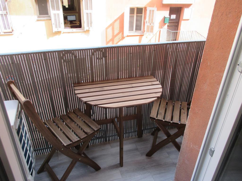 Nice Apartment Old Town Buitenkant foto