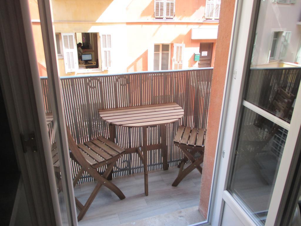 Nice Apartment Old Town Buitenkant foto